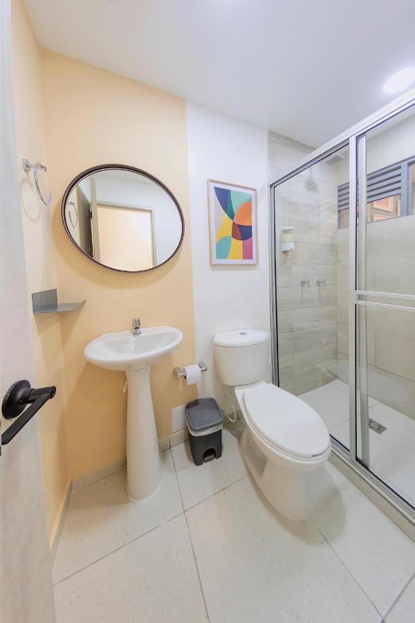 Ventiuna Hotel Y Coliving 佩雷拉 外观 照片